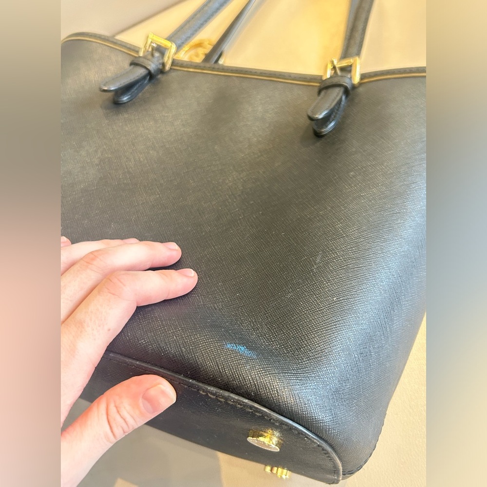 Michael Kors Purse - Picture 5 of 8